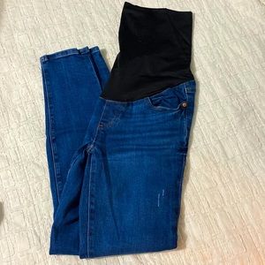 Loft size 0 maternity jeans.